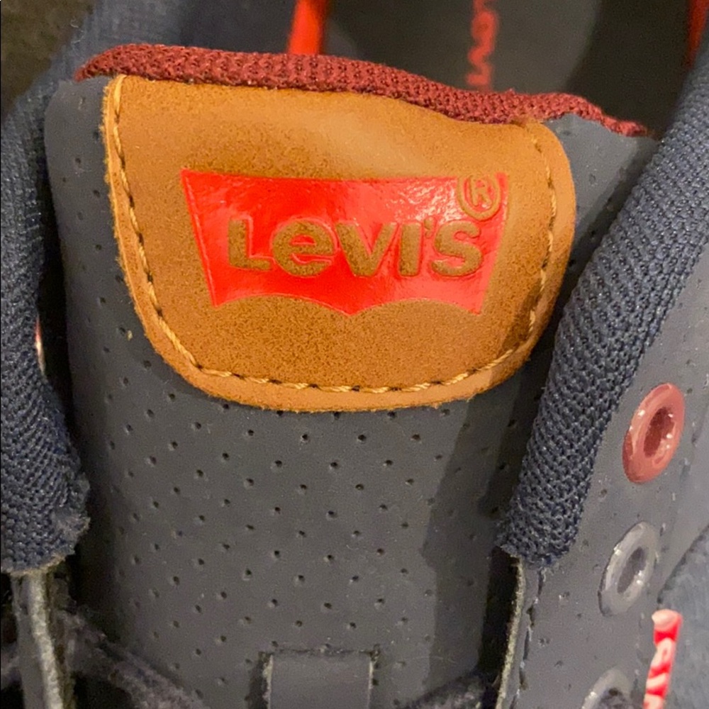 LEVI’S. COMFORT - Picture 3 of 8